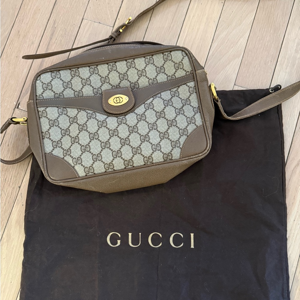 Gucci Tan and Gray Shoulder Bag